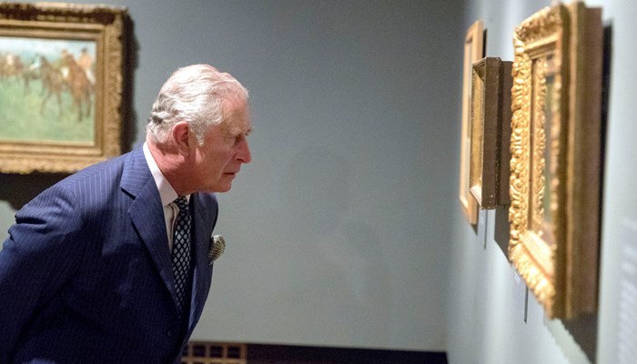The Prince of Wales views the exhibition Drawn in Colour Degas from the Burrell