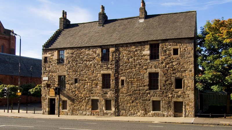Photograph showing the outside of Provand's Lordship