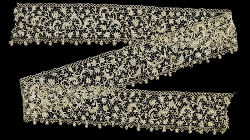 Photograph showing a Lace Border