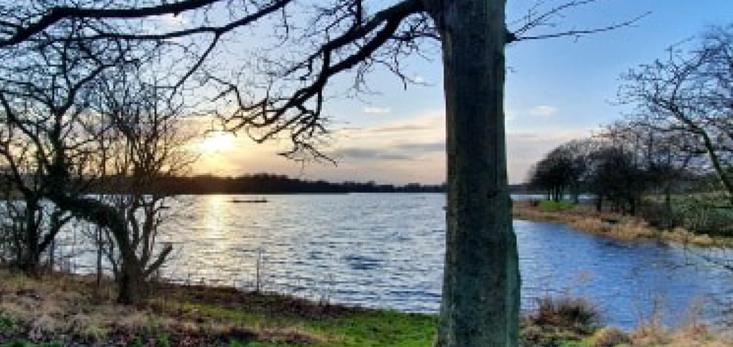 Nicole Campbell: Hugginfield Loch