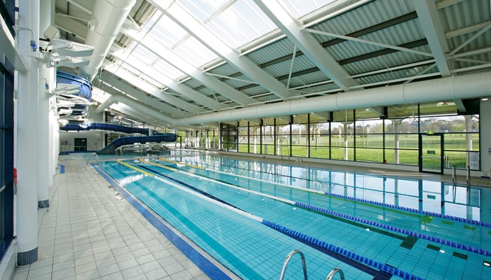 Image of the main swimming pool at Glasgow Club Bellahouston